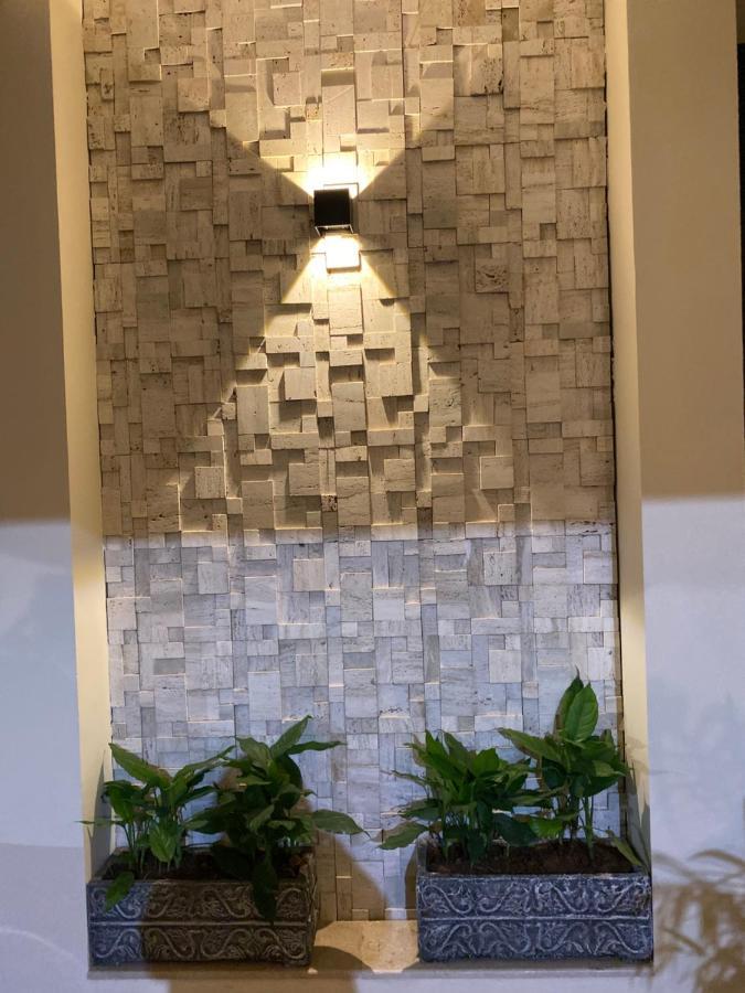 イスラマバード Continental Boutique House Bed & Breakfast エクステリア 写真