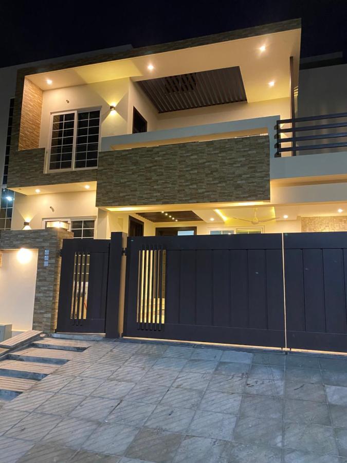 イスラマバード Continental Boutique House Bed & Breakfast エクステリア 写真